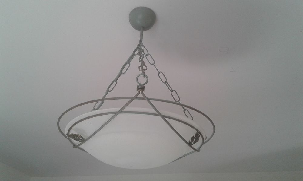 Lustre fer forg&eacute; D�coration