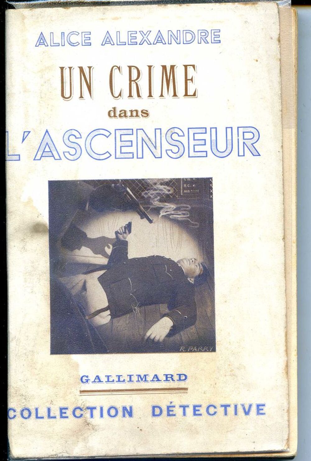 Un crime dans l'ascenseur - Alice Alexandre, Livres et BD