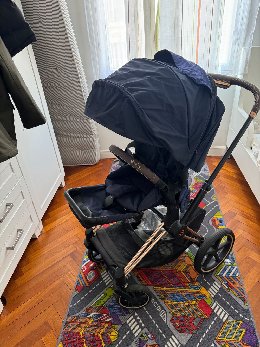Ensemble poussette de marque CYBEX Puériculture
