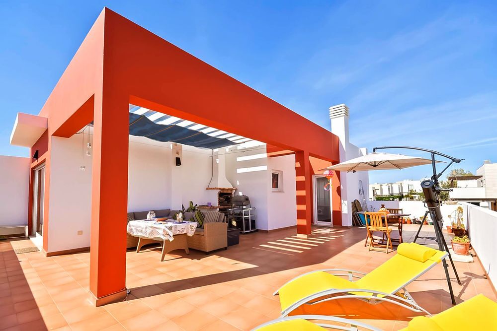 Vente Appartement Superbe Rooftop en Algarve avec terrasse panoramique Alcantarilha, portugal (Portugal)