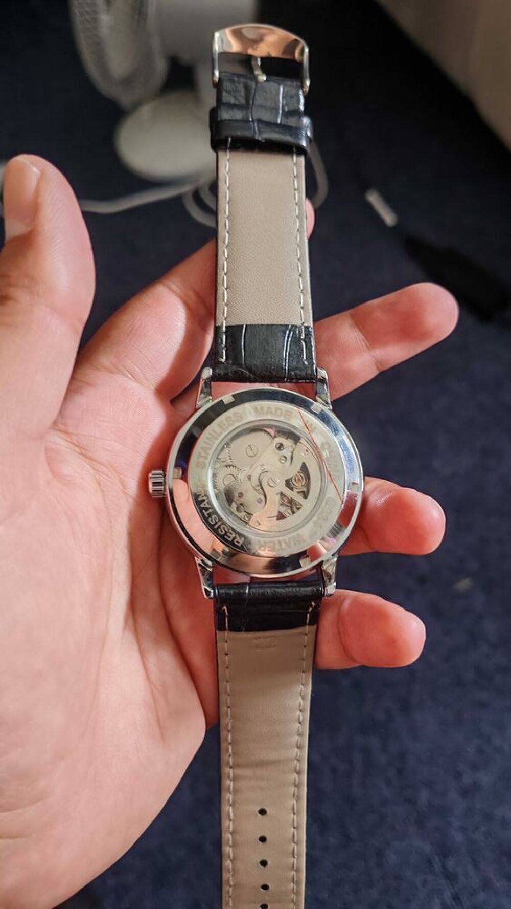 Montre automatique skeleton Gucamel €" m&eacute;canique visible €" excellent &eacute;tat Bijoux et montres