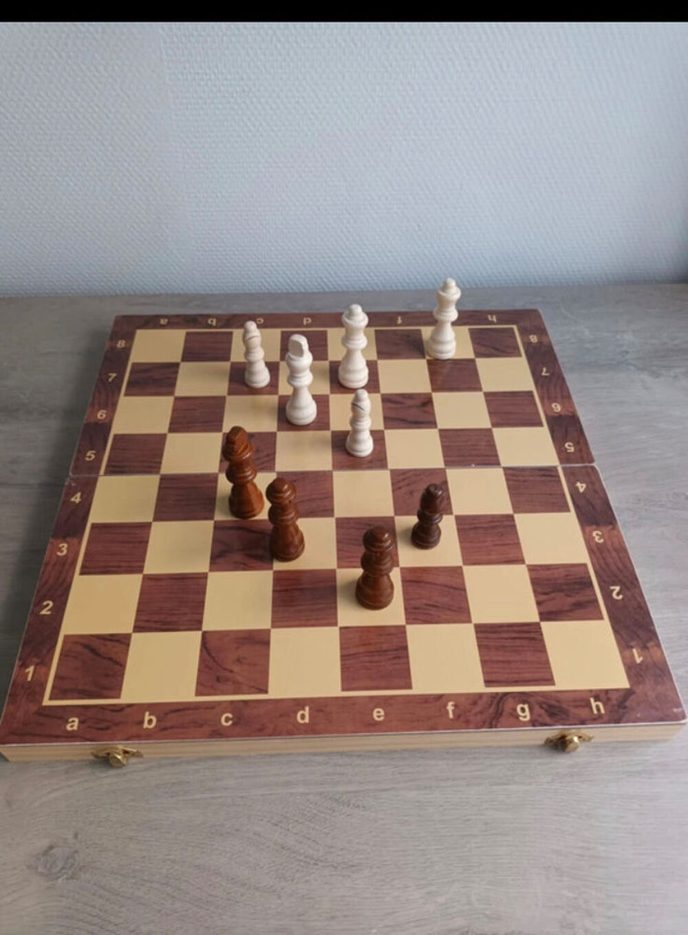Jeux d'&eacute;checs en bois magn&eacute;tique et pliable neuf de 39cm Jeux / jouets