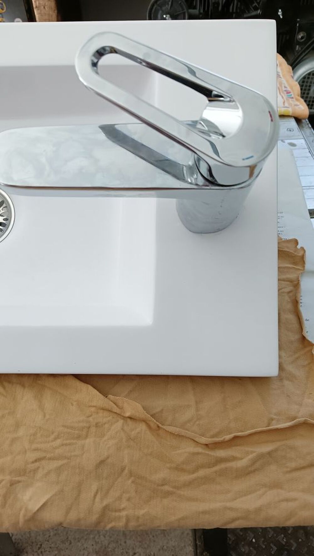 petit lavabo garage ou wc Meubles