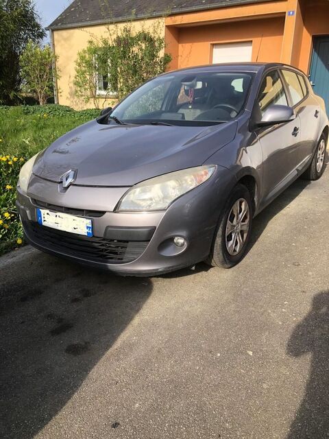 Renault megane iii Mégane III dCi 110 FAP eco2 TomTo