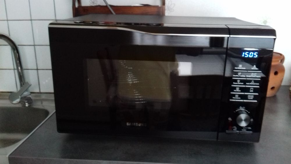 MICRO ONDES SAMSUNG Electroménager