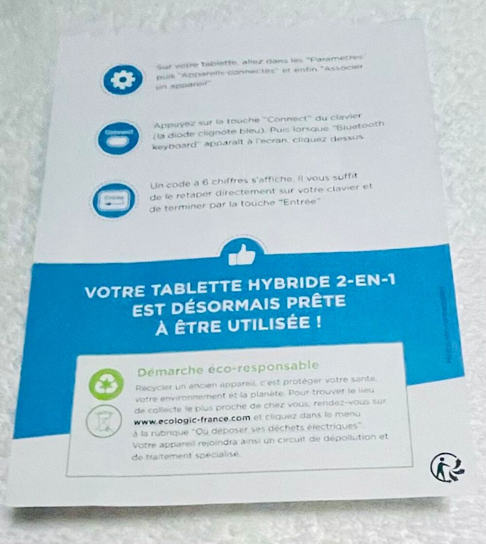 tablette 2 en 1 Neuve Téléphones et tablettes