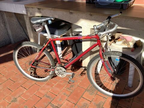 de deux vlos 0 La Farlde (83)