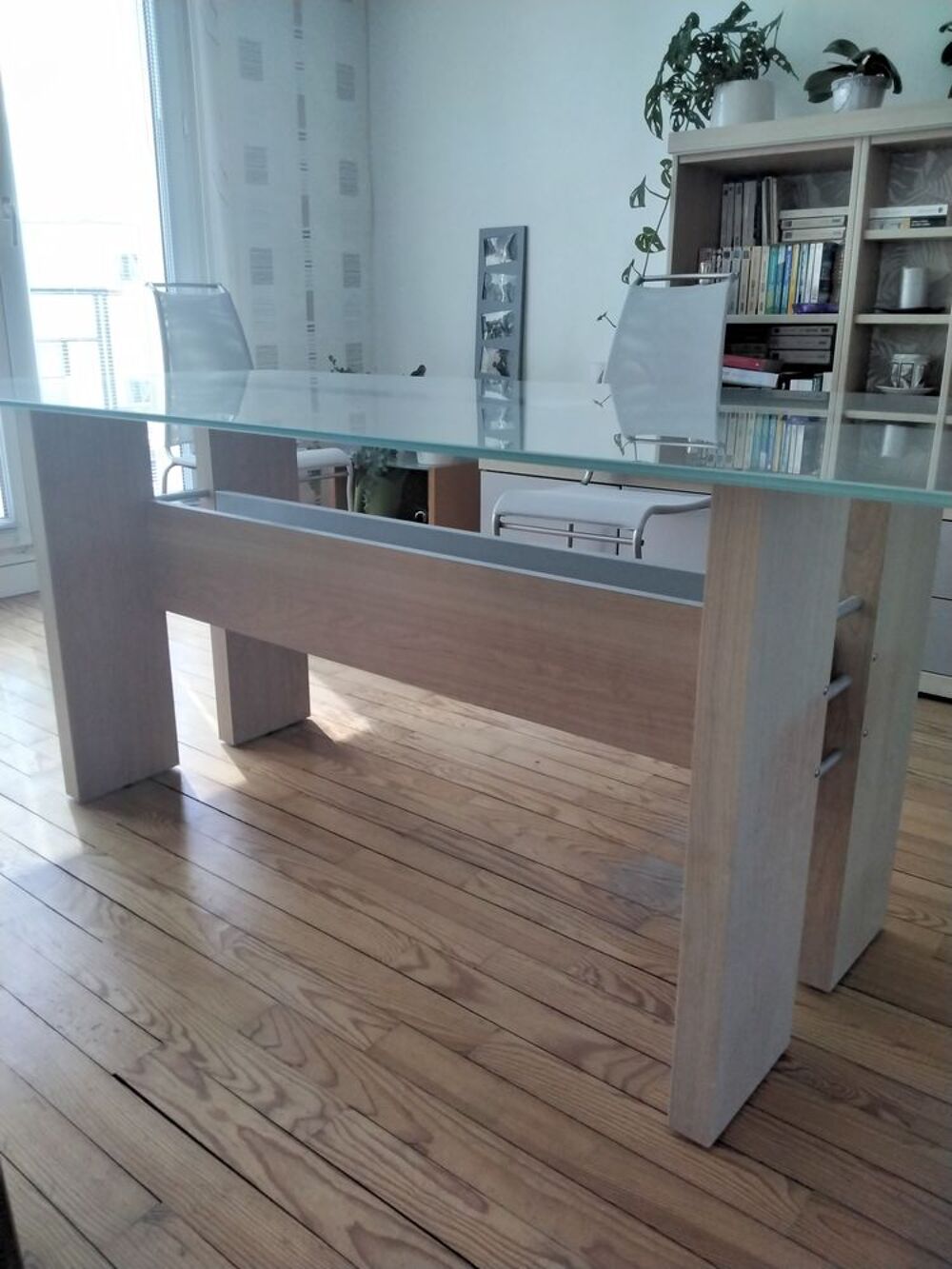 Table de salle &agrave; manger Meubles