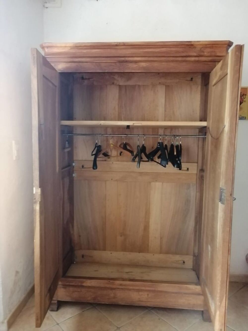 armoire Louis-Philippe en ch&ecirc;ne Meubles