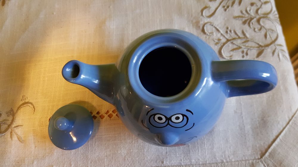 Petite th&eacute;i&egrave;re bleu humoristique Cuisine