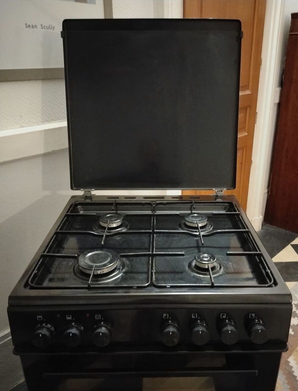 gazini&egrave;re 4 feux gaz et 2 fours &eacute;lectriques Electroménager