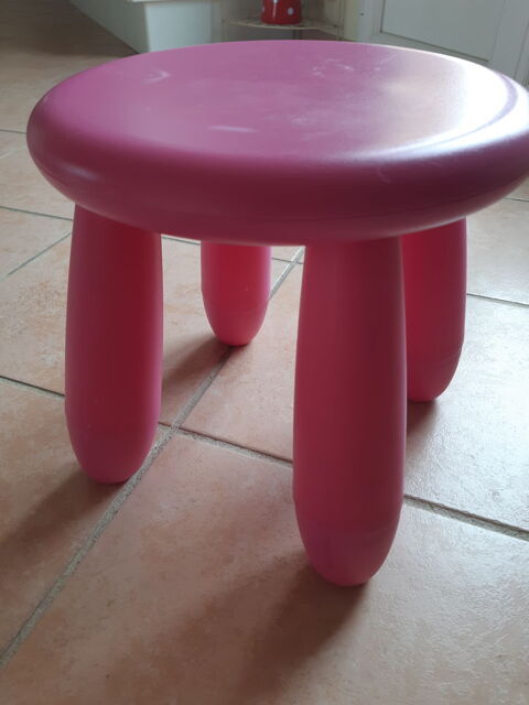 TABOURET 3 PIEDS 5 Bormes-les-Mimosas (83)