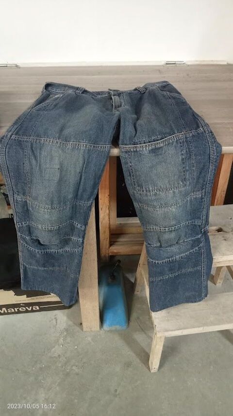 pantalon jean moto kelvar,taille 42 longueur jambe 0.68 25 Lanon-Provence (13)