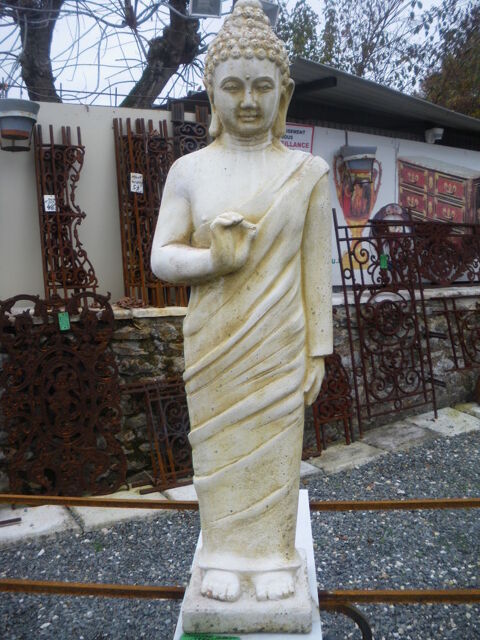 Statue, Bouddha debout en pierre  129 Chteau-l'vque (24)