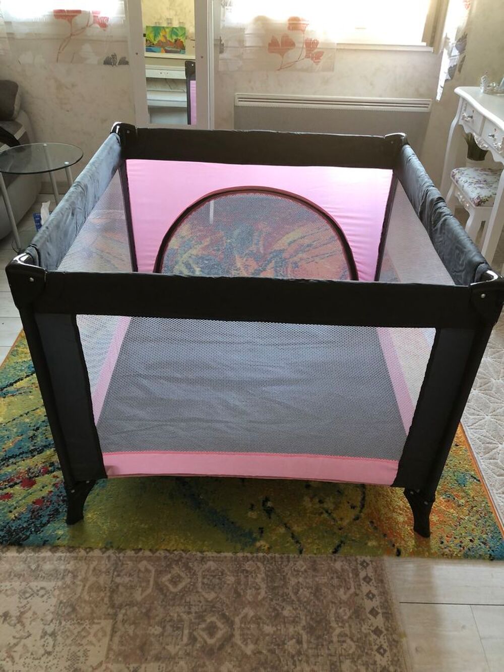 Parc B&eacute;b&eacute; Pliable, 90cmx90cm
Marque: Monsieur B&eacute;b&eacute; Mobilier enfants