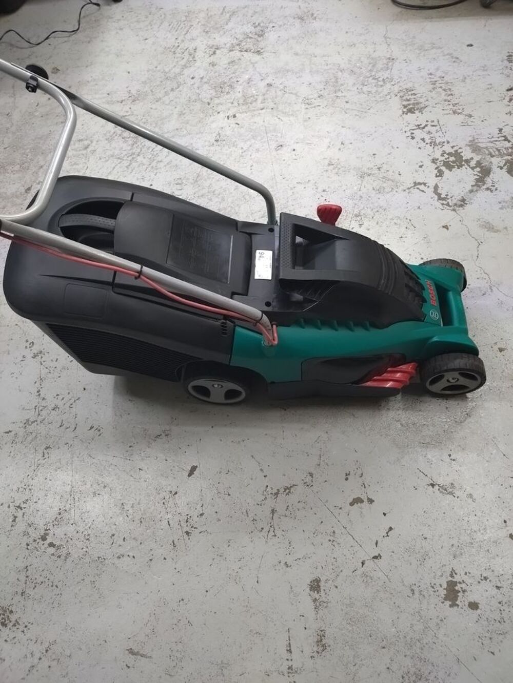 Tondeuse &agrave; gazon Bosch Jardin