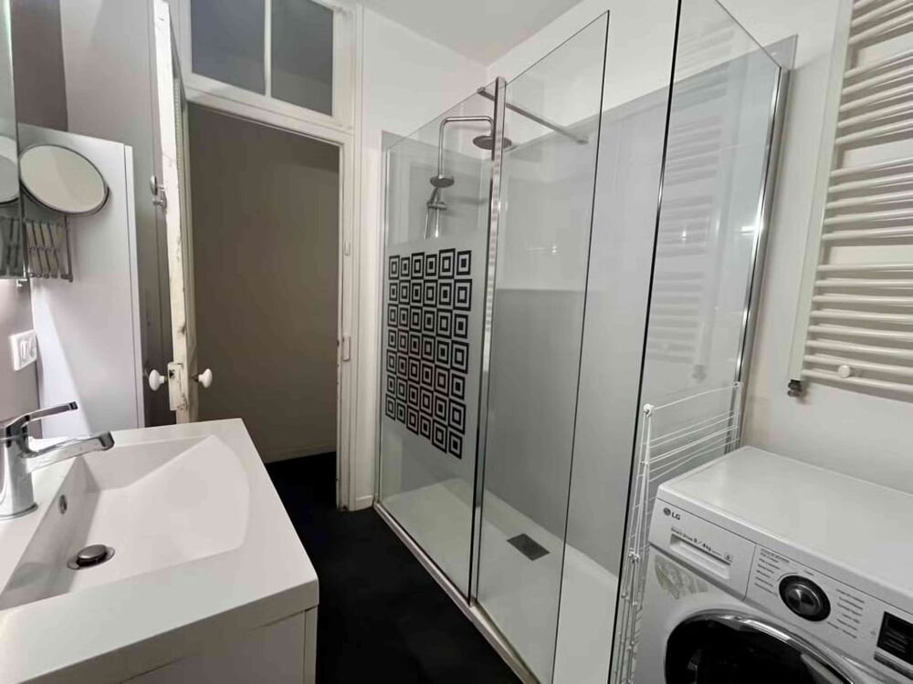 Location Appartement Appartement T2 meublé idéalement située Paris 6