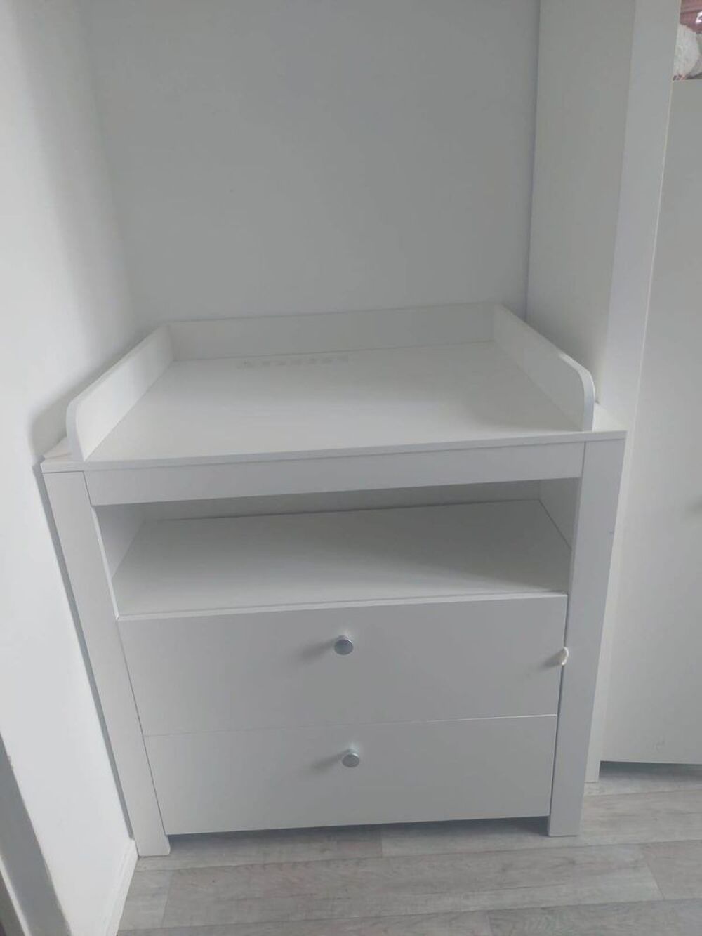 Armoire + commode Meubles