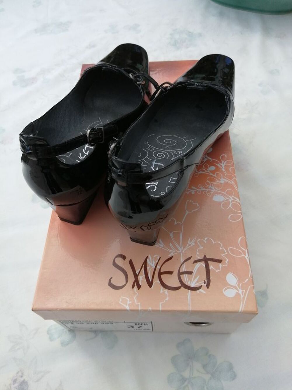 CHAUSSURES NEUVES VERNIS NOIR SWEET DE PINDIERE Chaussures