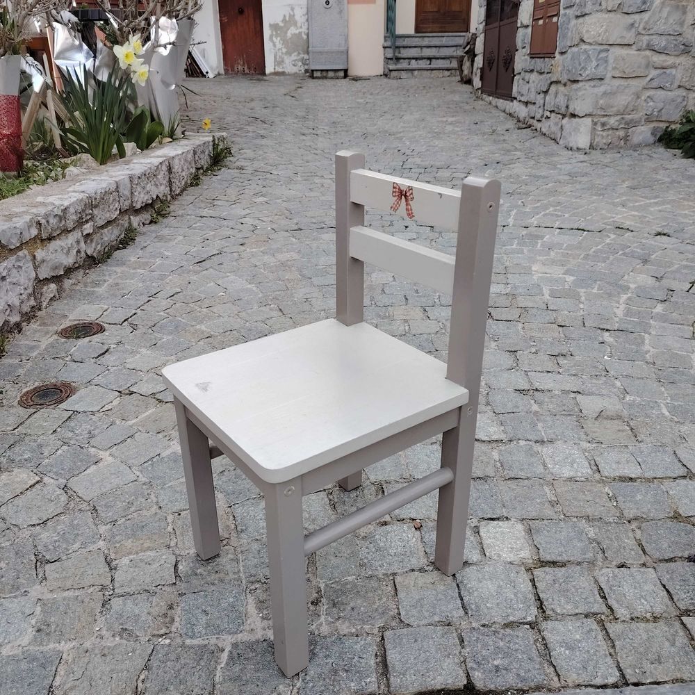 PETITE CHAISE pour enfant Mobilier enfants