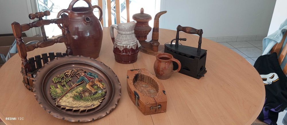 divers objets d&eacute;coratifs anciens vintage Décoration