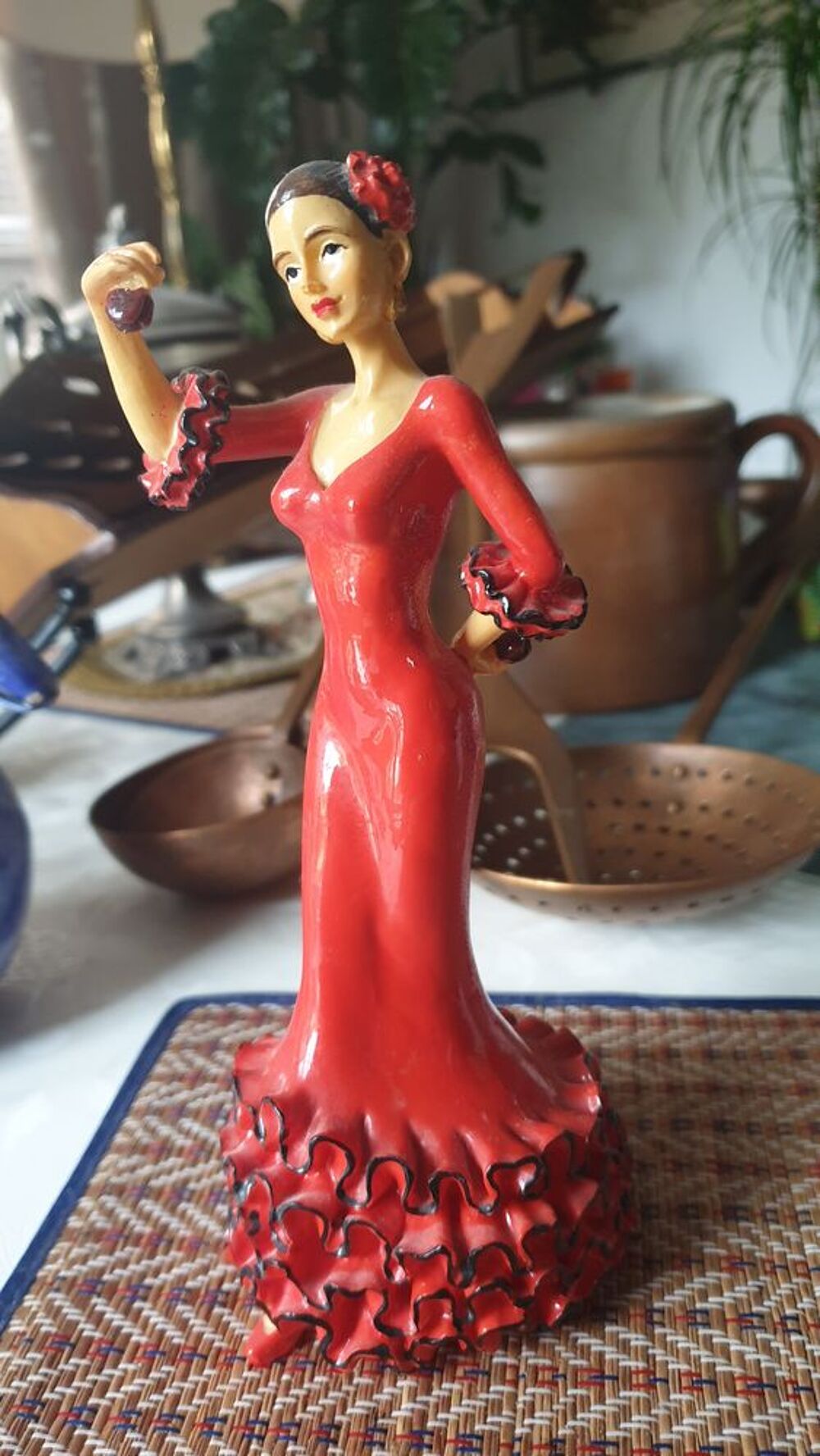 Statuette danseuse flamenco 10 euros Meubles