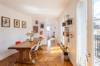  Appartement à louer 3 pièces 77 m² Paris