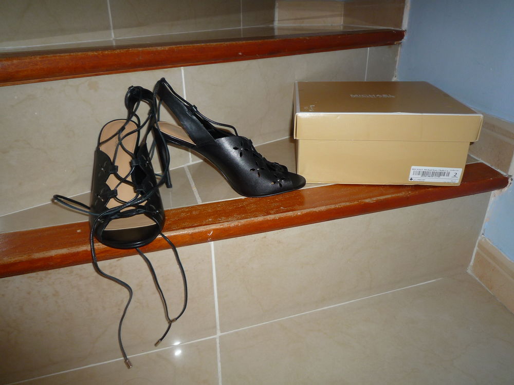 sandales neuvesnoires michael kors t39 sublimes Chaussures