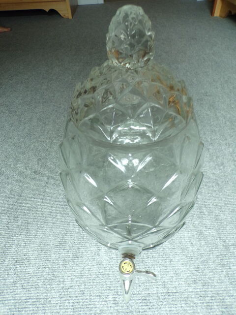 fontaine a sangria ,punch  etc neuve en verre 40 Guillac (56)