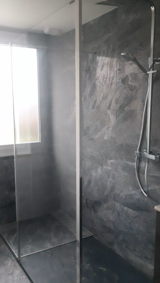  Appartement à louer 4 pièces 136 m²