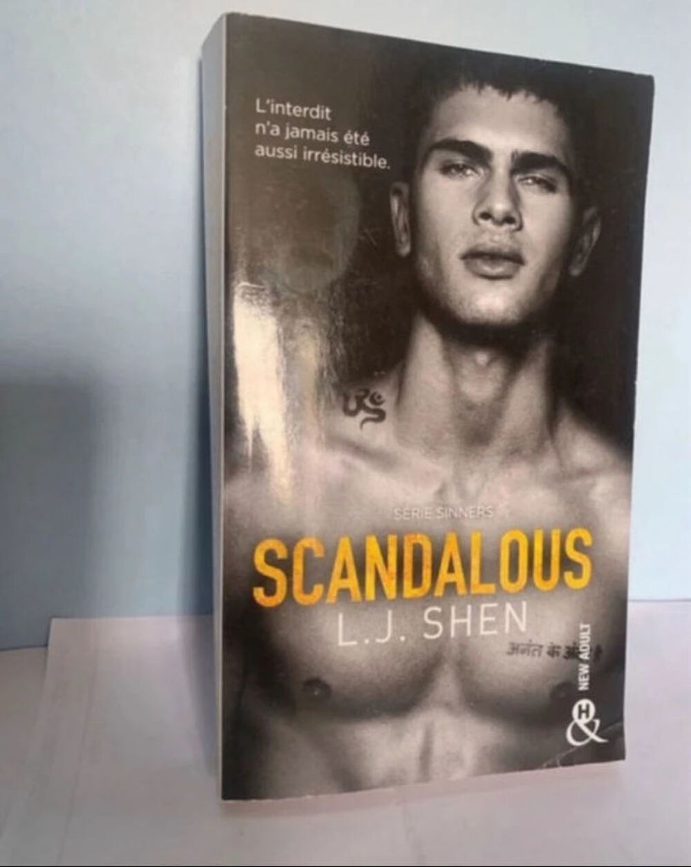 scandalous lj Shen Livres et BD