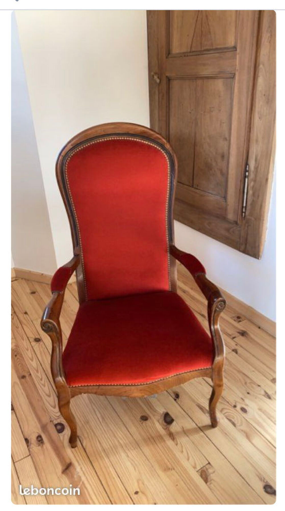 3 fauteuils voltaire Meubles