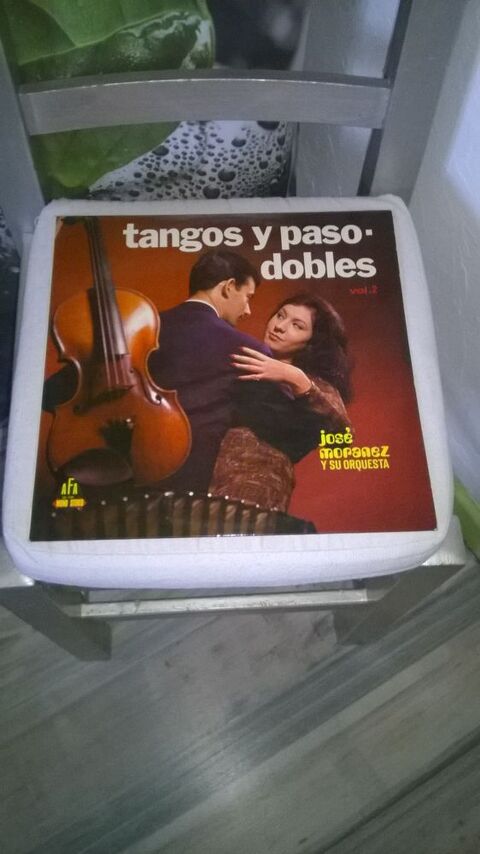 Vinyle José Moranez Y Su Orquesta
Tango Y Paso-dobles vol. 10 Talange (57)