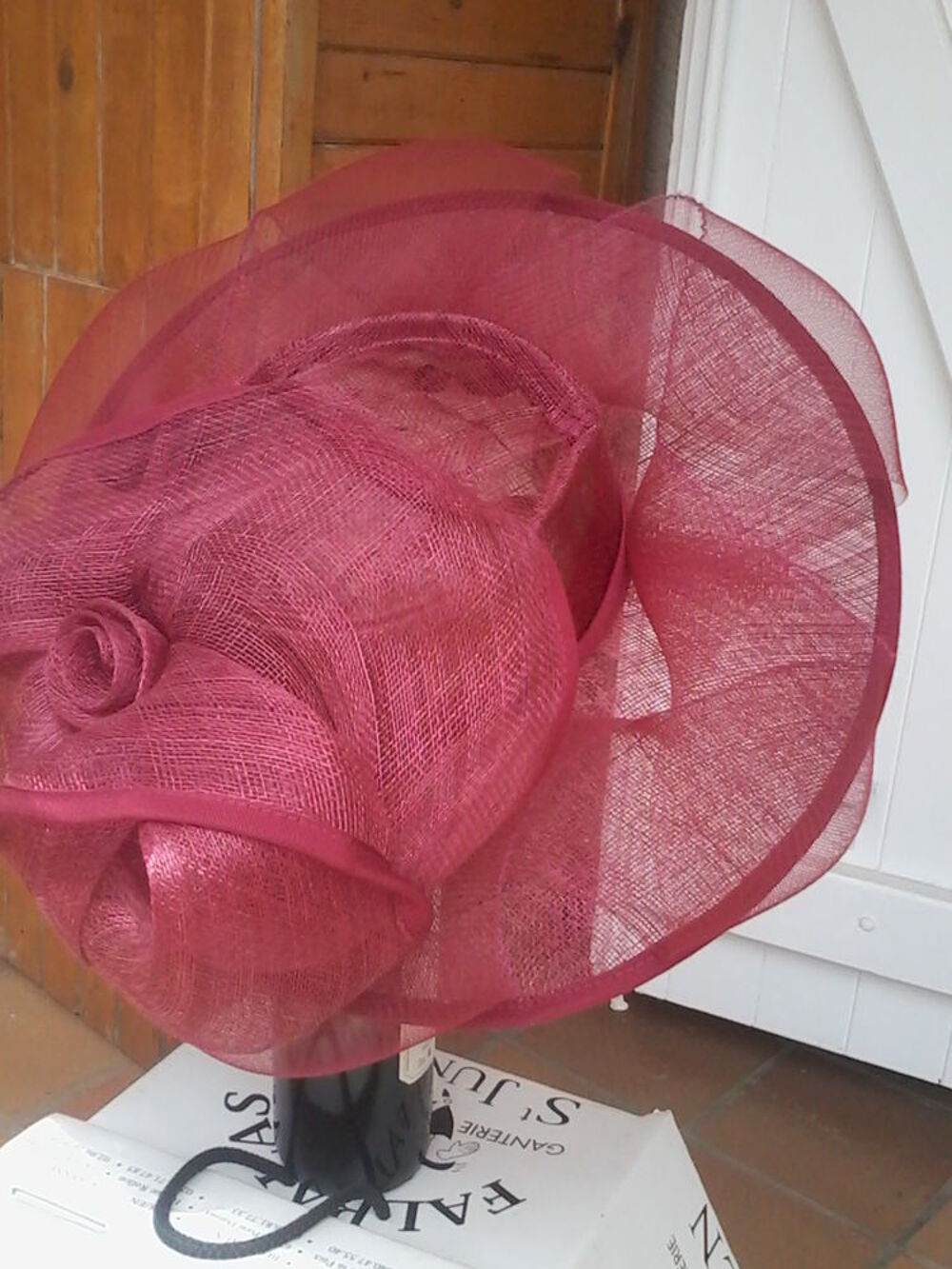 Chapeau de c&eacute;r&eacute;monie mariage Vêtements