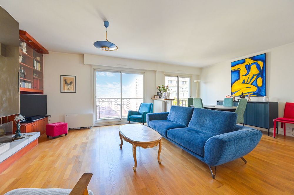 Vente Appartement Coup de coeur à Ménilmontant : 4 pièces en dernier étage a Paris 20