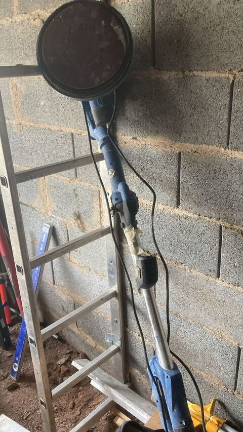 Ponceuse plaquiste 60 Stiring-Wendel (57)