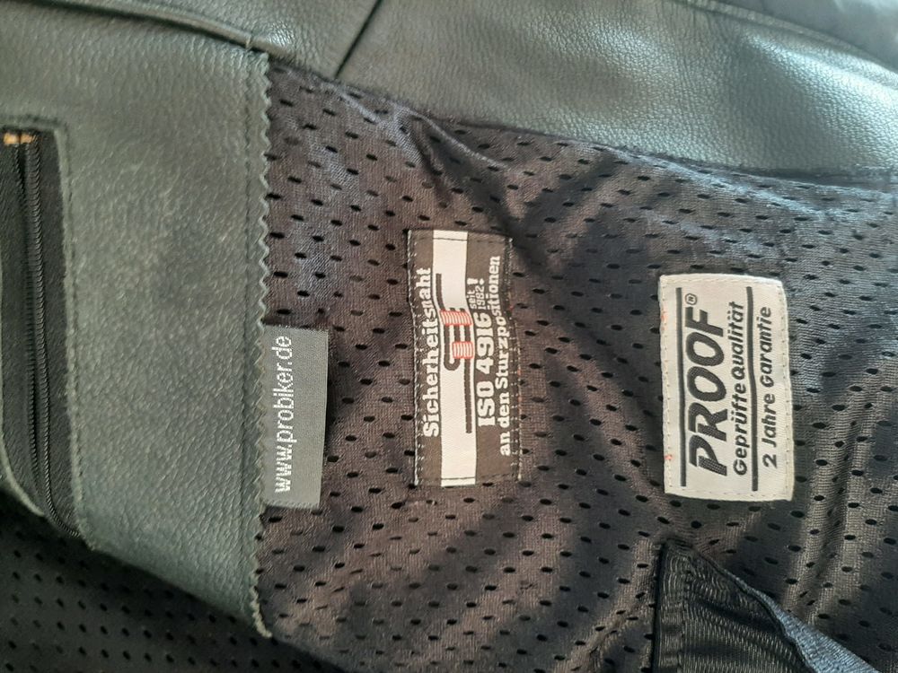 BLOUSON ET PANTALON DE MOTO/baisse de prix Vêtements
