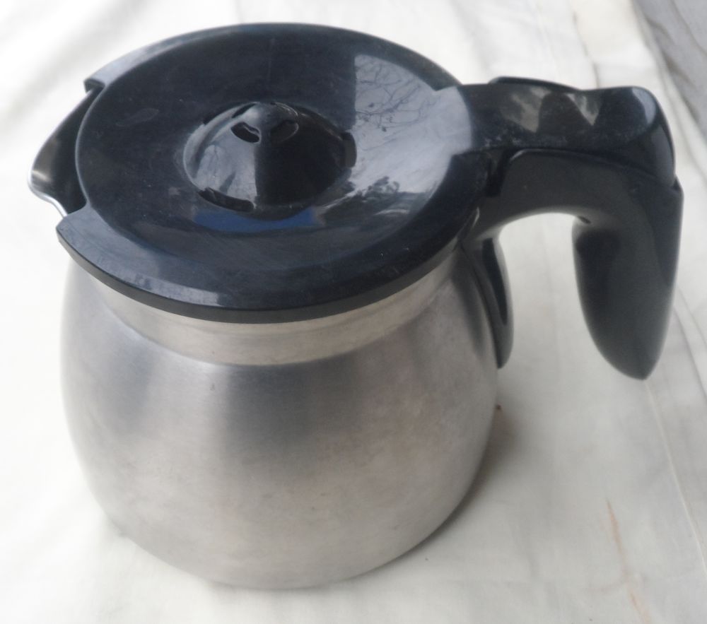 Cafeti&egrave;re Philips HD7470 tr&egrave;s peu servie, en tr&egrave;s bon &eacute;tat Cuisine