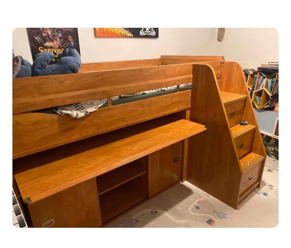 Lit mezzanine marque gauthier bureau et commode Mobilier enfants