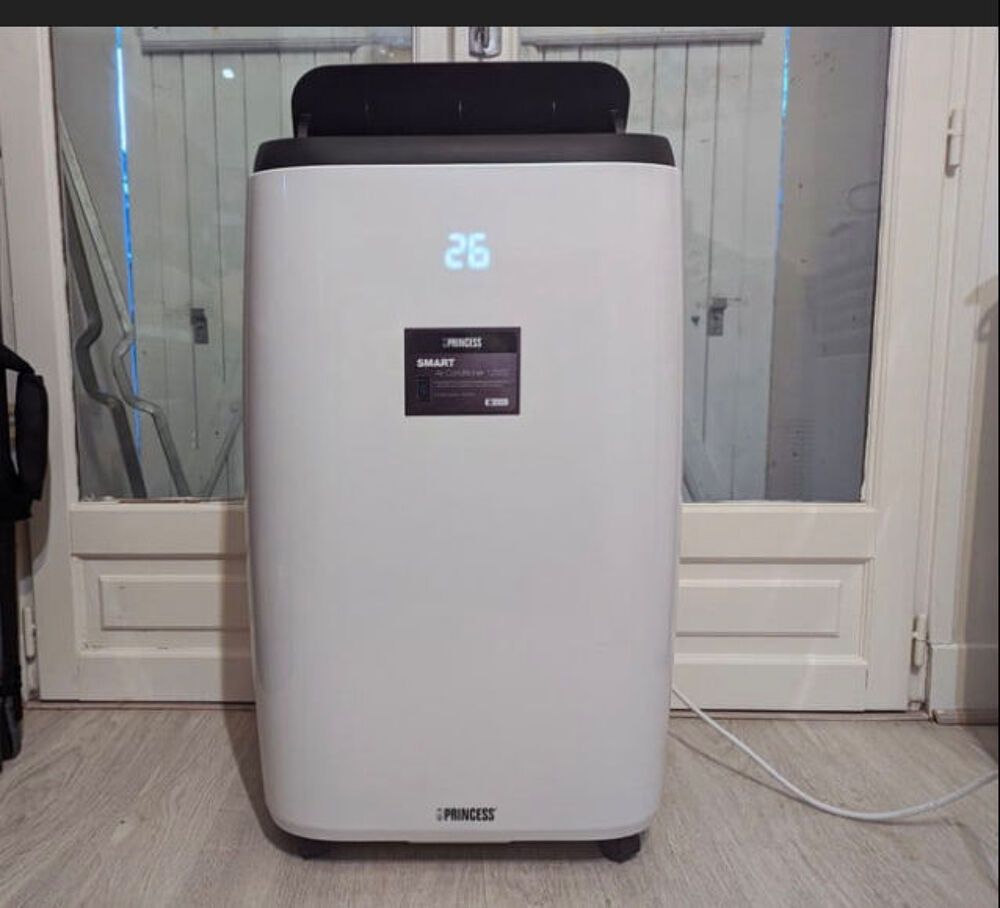 Climatiseur mobile connect&eacute; Princess Electrom�nager