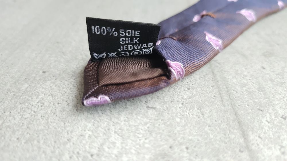 Cravate Brice 100% Soie - Prune &agrave; Motifs Feuilles Mauves Vêtements