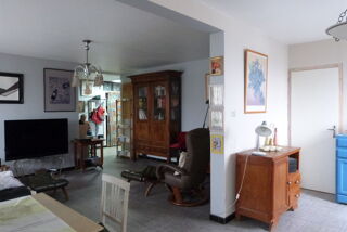  Appartement à louer 3 pièces 90 m²
