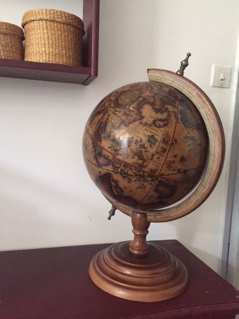 globe terrestre mappemonde style vintage   30 Vanves (92)