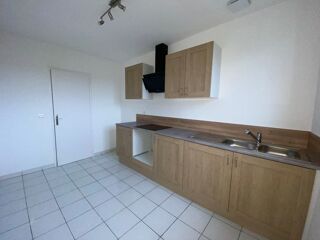  Appartement � louer 4 pi�ces 84 m�