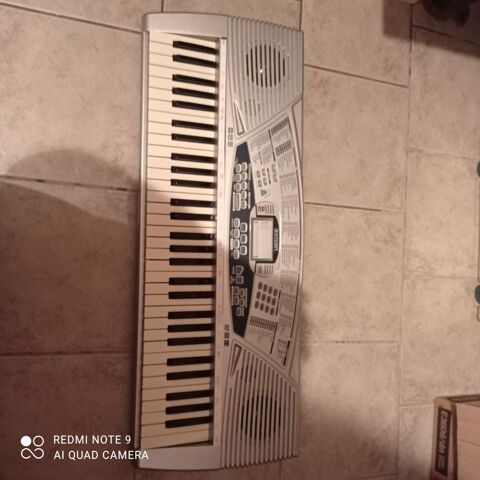 Synthtiseur Bontempi PM747 90 Capdenac-Gare (12)