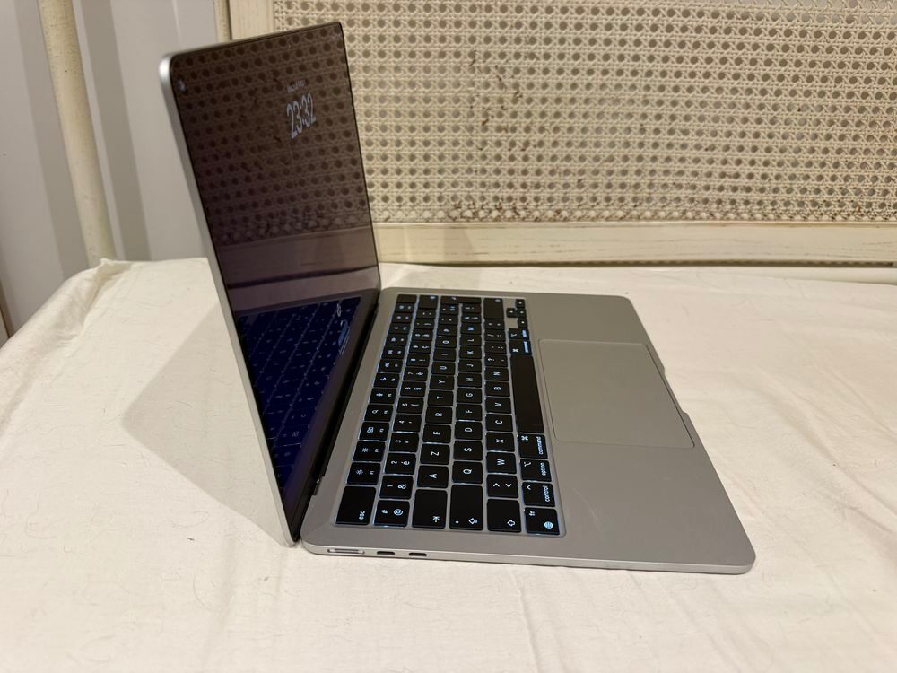 MacBook Air13 M3 Photos/Video/TV