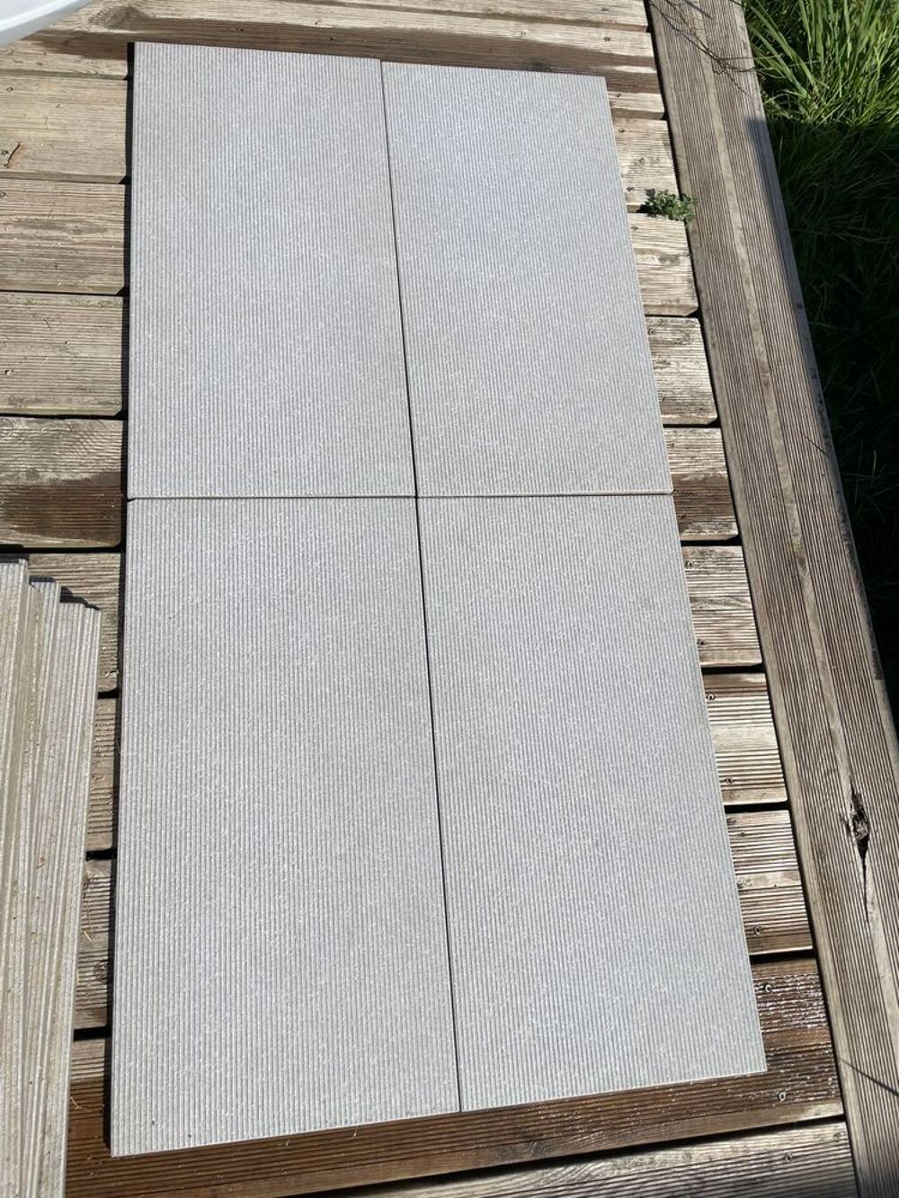 Carrelage de terrasse ext&eacute;rieure Bricolage