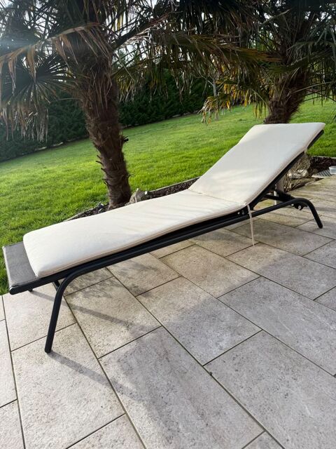 Bain de soleil 45 Cormoz (01)