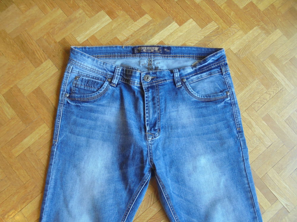 Jean PAVESS (51)
Vêtements