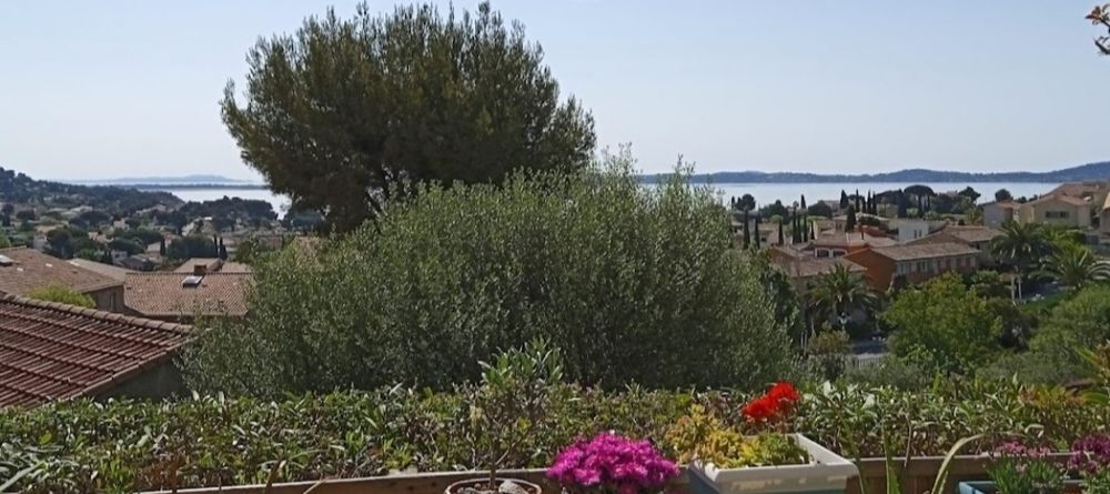 Appartement 1 pièce 31 m² · à Carqueiranne · 31 m² · 205 000 €